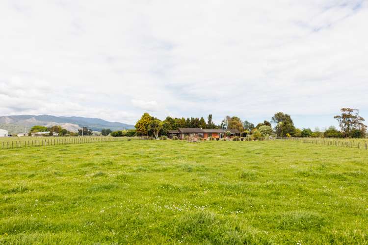 279 Tararua Road Levin Horowhenua Houses for Sale One Roof
