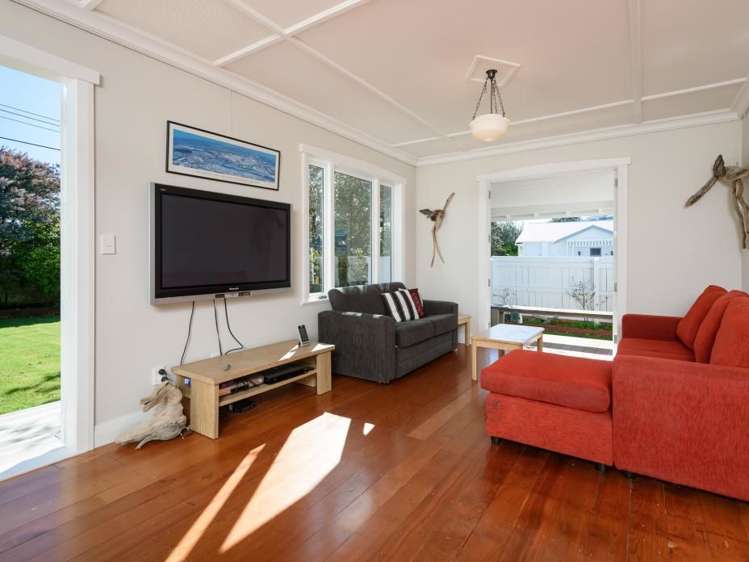 41 Aparima Avenue Miramar_5