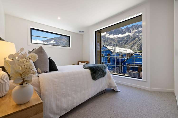 24 Taurus Lane Jacks Point_19