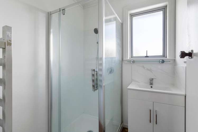 88 Aberdeen Road Campbells Bay_9