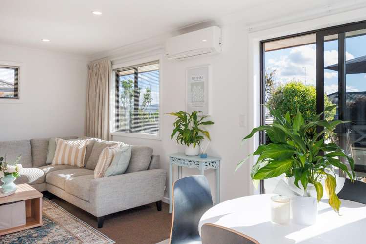 52 Brooklyn Heights Drive_0