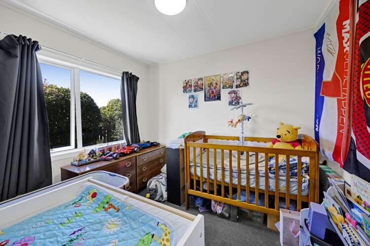 6 Camellia Avenue Bell Block_9