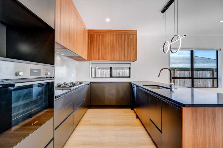 7 Awa Avenue Helensville_40