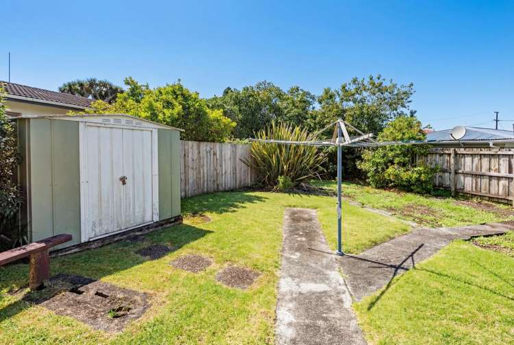 15 Windsor Avenue Te Kamo_6