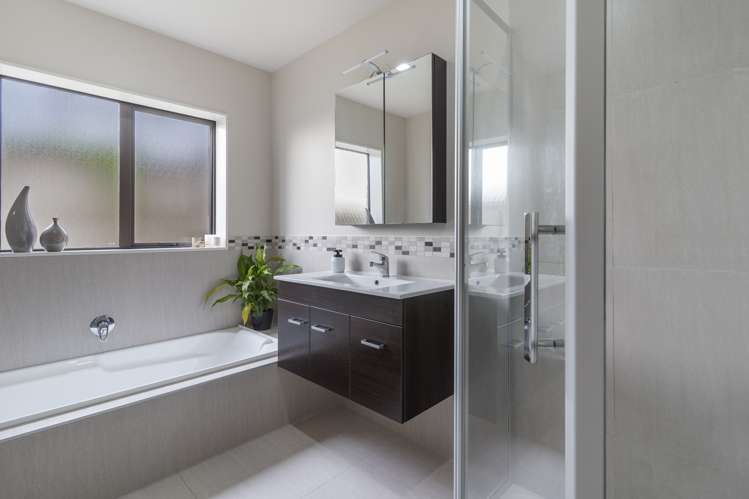 68 Luckens Road West Harbour_12