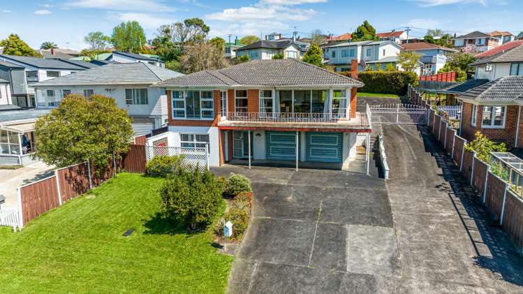 9 Griffen Park Road Mount Roskill_24