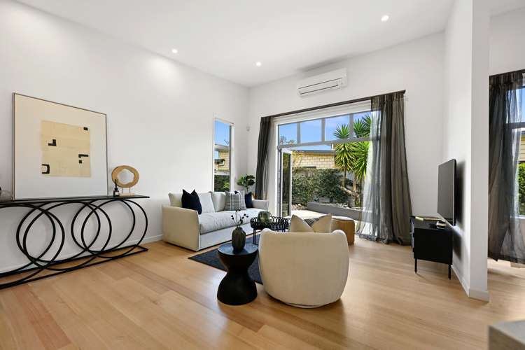 6 Peninsula Point Huntington_9