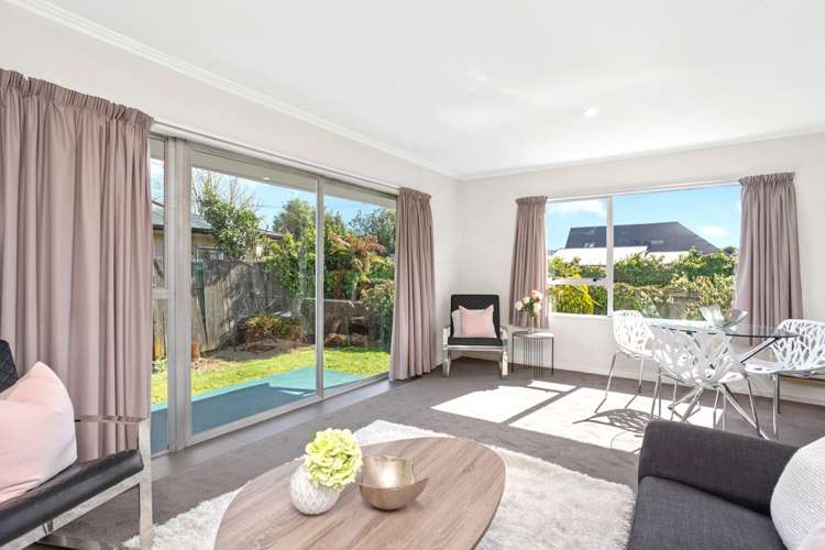 2/1a Cameron Street Sydenham_1