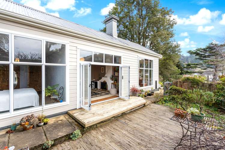 216 North Road North East Valley_17