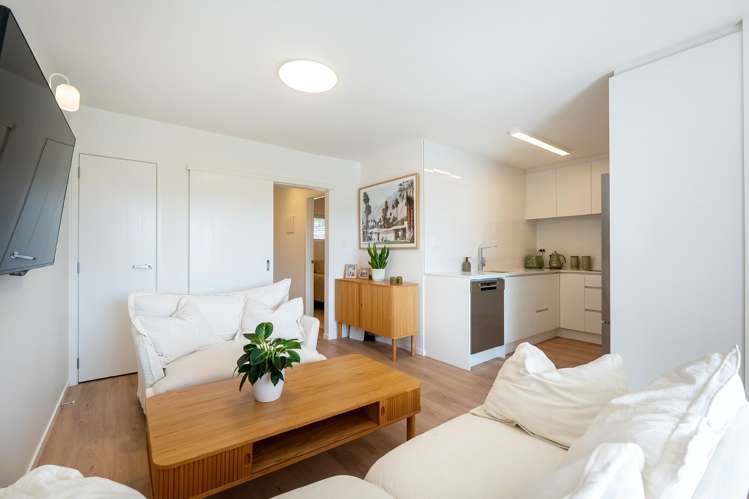 16/83 Lake Road Devonport_7