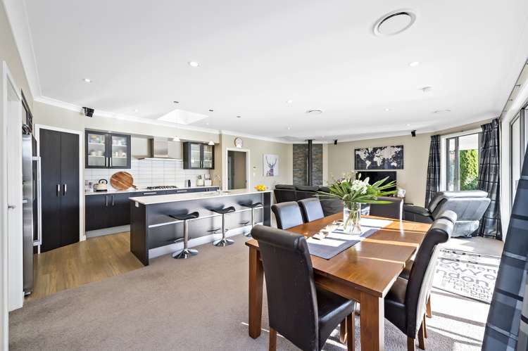 70 Stott Drive Darfield_8