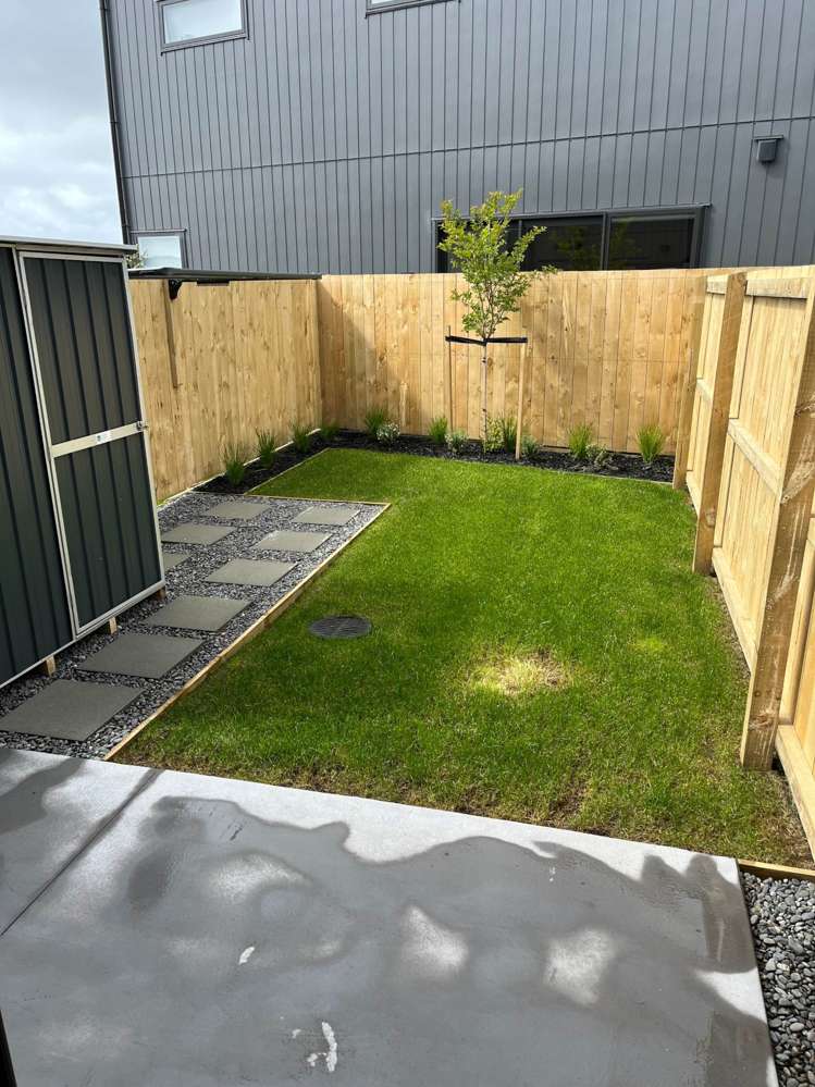 63 Taikura Avenue Red Beach_11