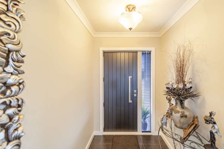 15 Aspiring Drive Poraiti_16