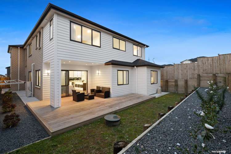 29 Tir Conaill Avenue Flat Bush_19