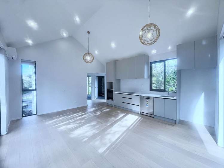 110A Canongate Street Birkdale_8