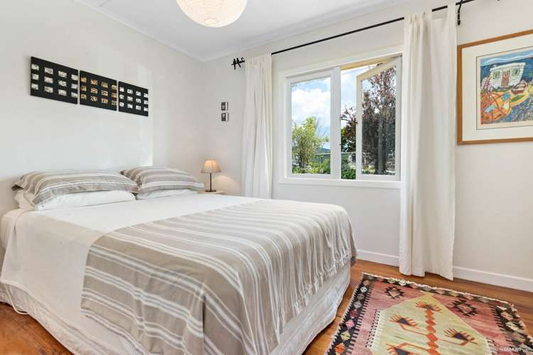 89 Howard Road Orere Point_8