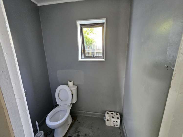 22 Blake Street Blaketown_9