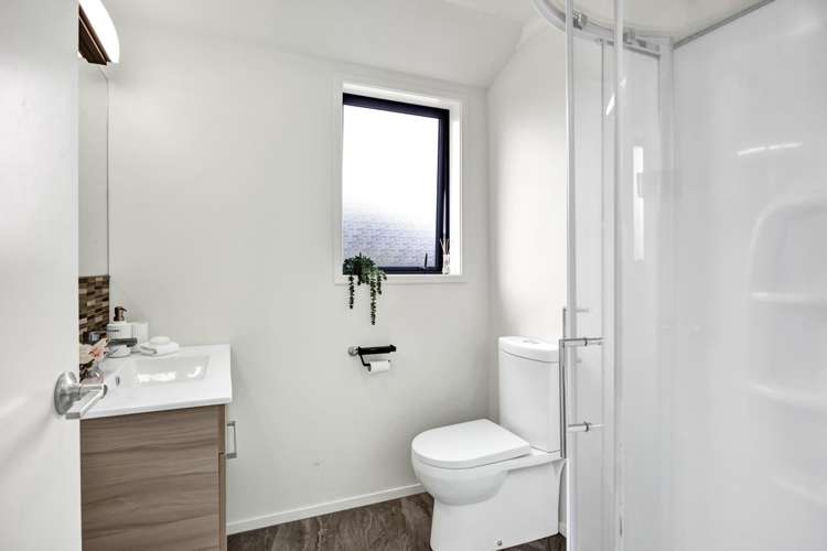 34b Honeyfield Drive Whalers Gate_29