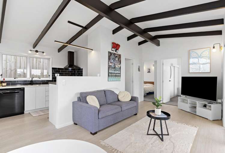 2/24 Arthur Street Onehunga_5