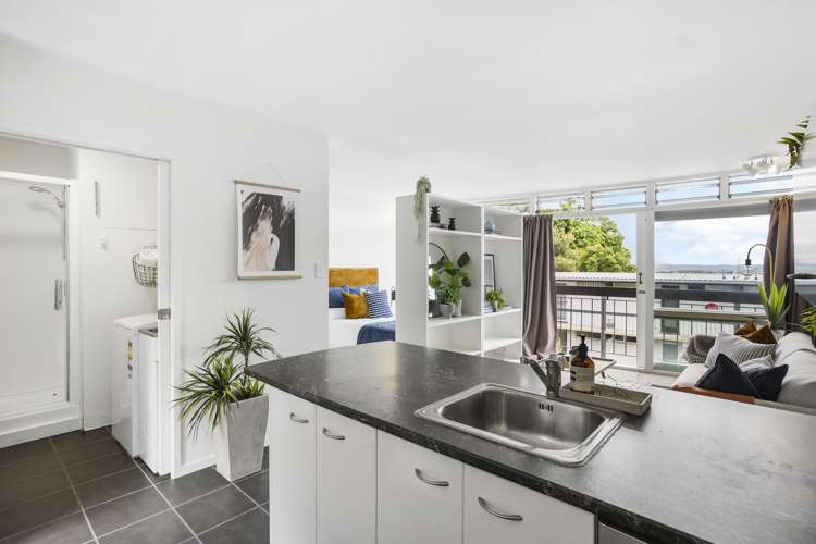 18/49 Esplanade Road Mount Eden_3