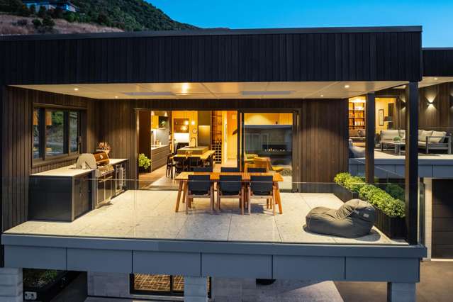 2 Whaitere Place Picton_3