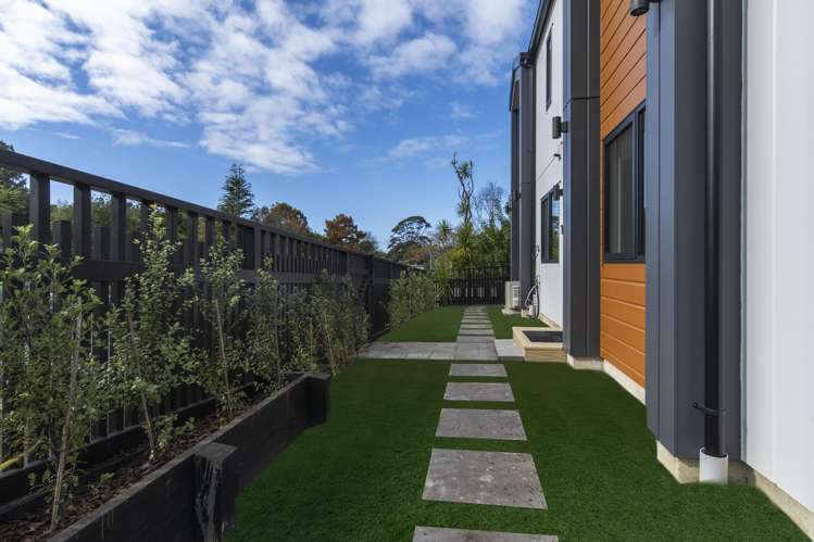 14 Gerontius Glade Torbay_16