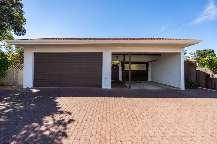 49 Charles Street Westshore_38
