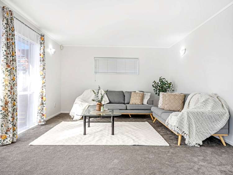 15 May Road Mangakakahi_28