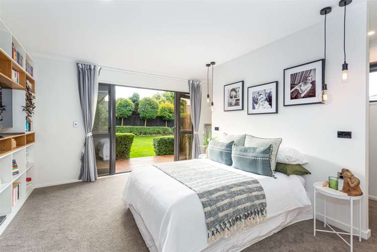 14 Amoka Crescent Parklands_11