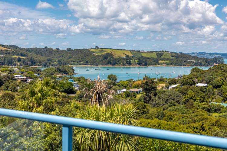 8 Dickson Road Surfdale_11