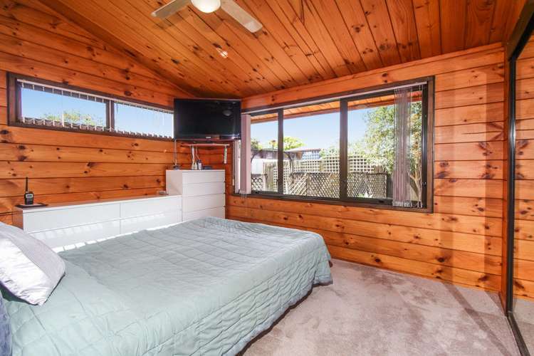 39 Fitzherbert Avenue West Harbour_6