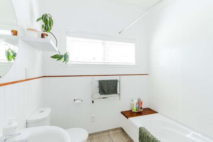 99 Nelson Crescent Napier South_11