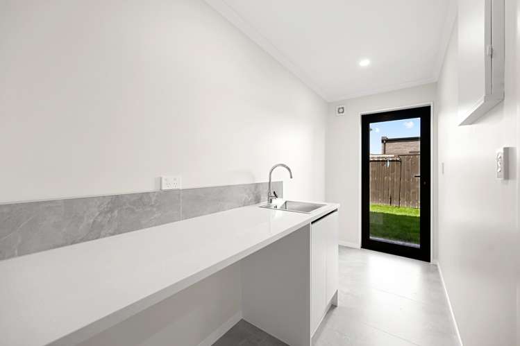 29 Absolum Crescent Chartwell_14