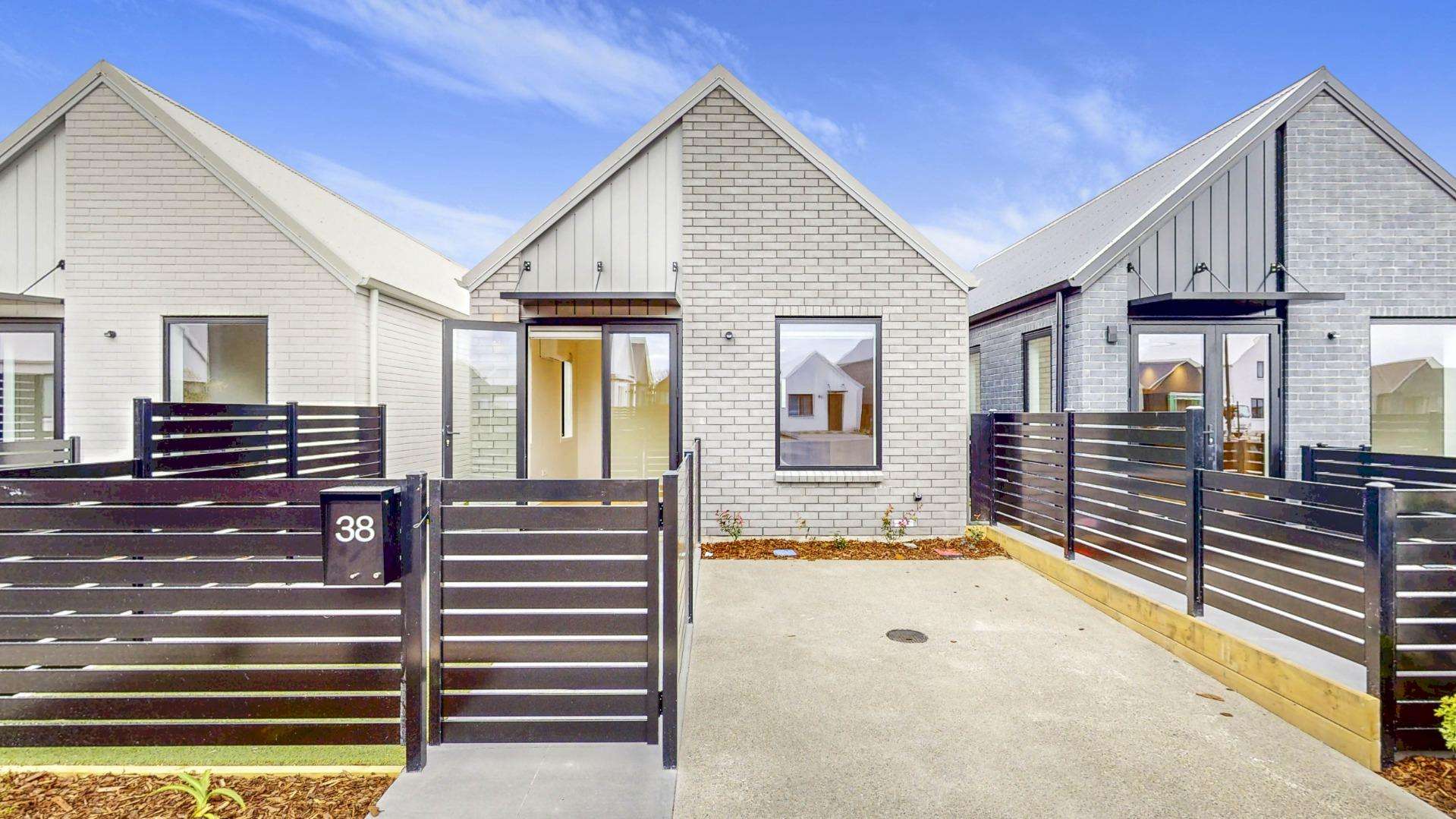 38/160 Mazengarb Road Paraparaumu_0