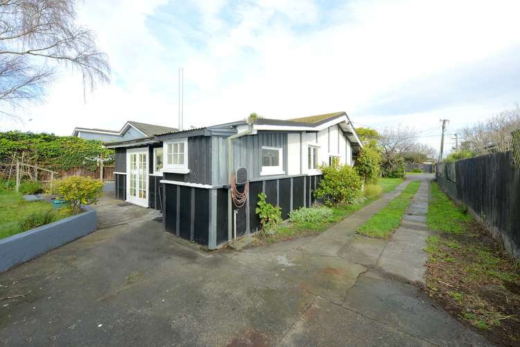 39 Marriotts Road North New Brighton_12