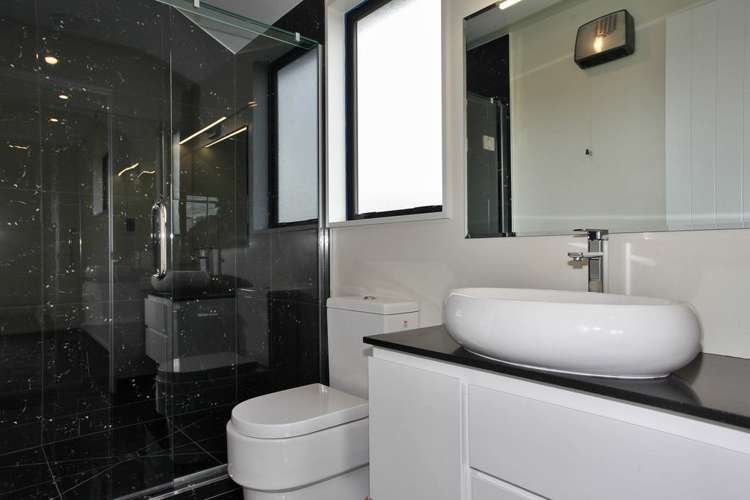 11 Edwin Ebbett Place Wigram_9