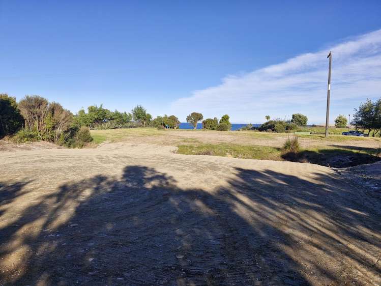 8 Chesterfield Road Awatuna_21