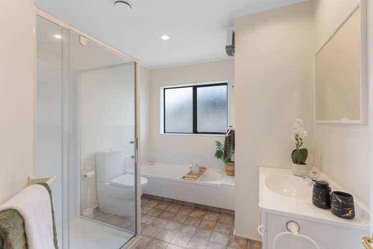 15a Watson Drive Paraparaumu Beach_16