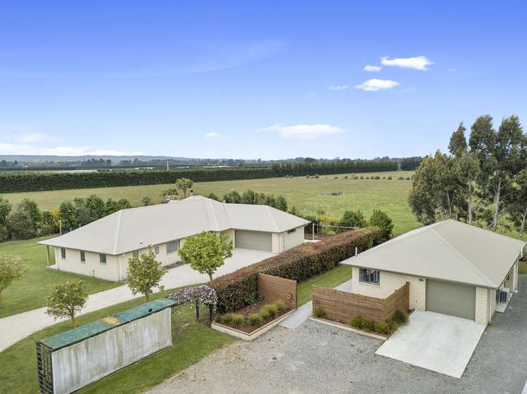 573 Oxford Road Fernside_17