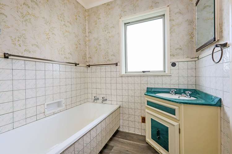 33 Wycliffe Street Onekawa_22