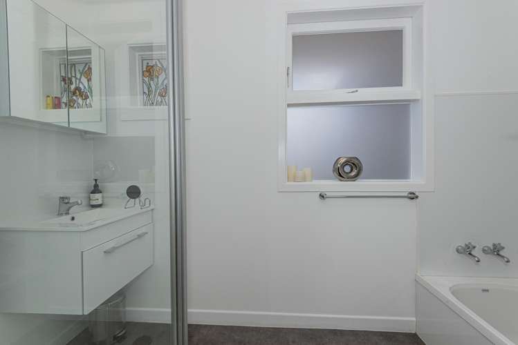 629E Owhiwa Road Parua Bay_16