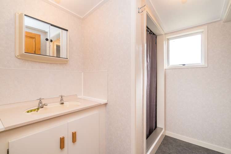 15 Wratten Road Owaka_13