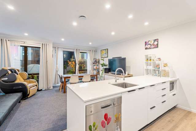 6 Shortfin Place Flat Bush_3