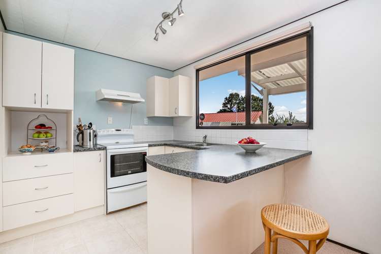 2/23 Starforth Place Henderson_4