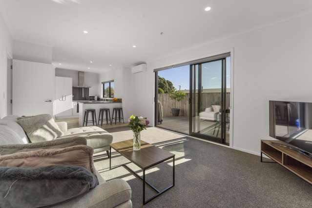 7/17 Waerenga Road Otaki_2