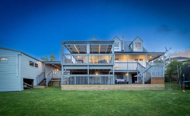 25 Hatfield Heights Hatfields Beach_18