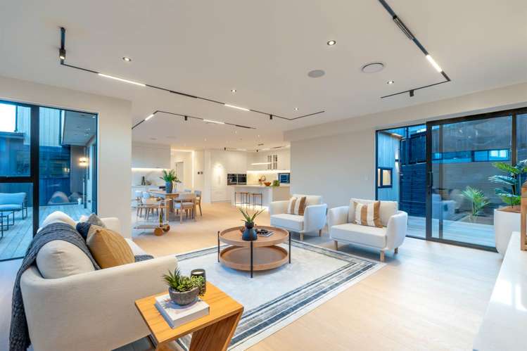 2 Humenga Place Long Bay_2