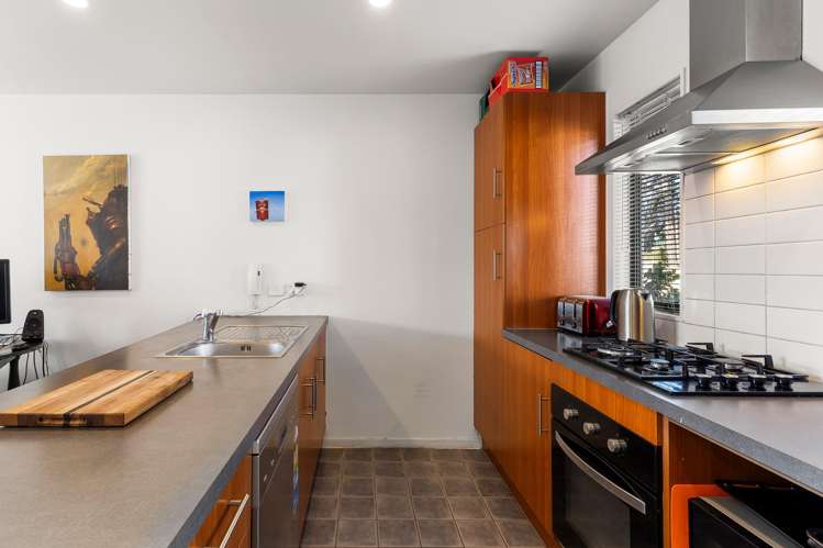 8/42 Holly Street Avondale_3