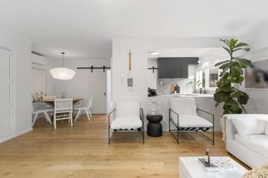 2/16 Rangitoto Terrace_1