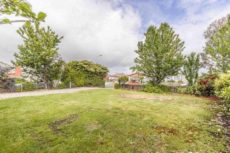 3 Sword Street Gore_14